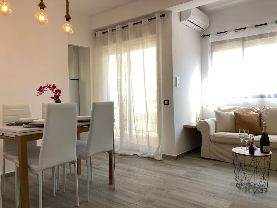 Coqueto Apartamento De Playa Con Piscina Y Terraza Valencia Luaran gambar