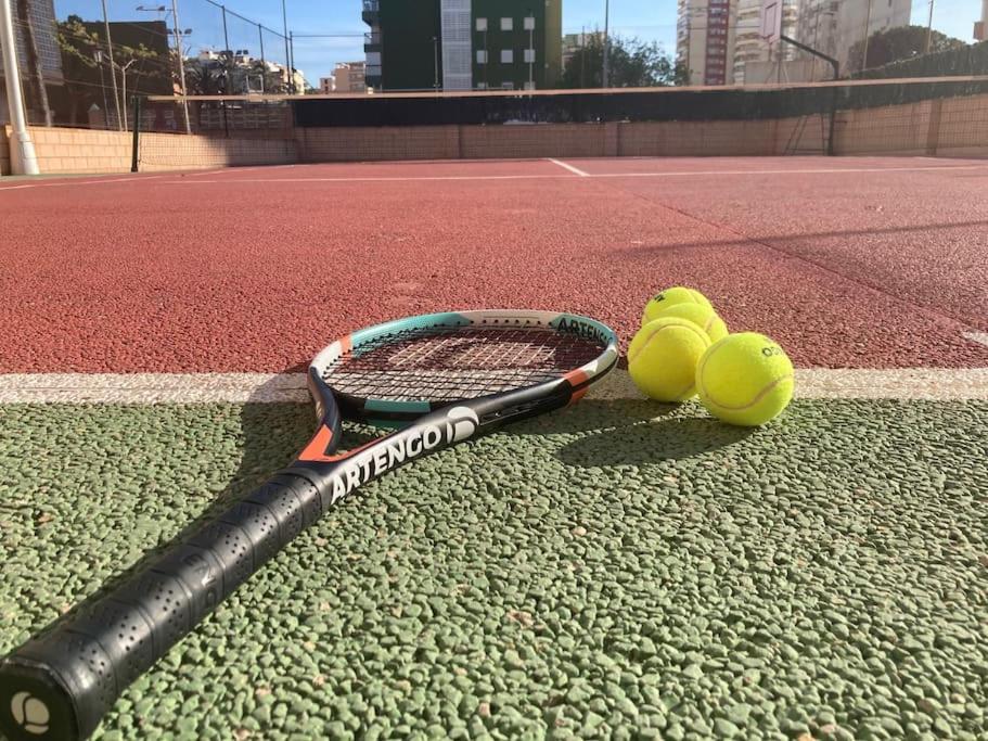 Coqueto Apartamento De Playa Con Piscina Y Terraza Valencia Luaran gambar